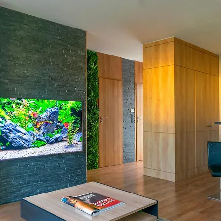 Lehel Apartman *